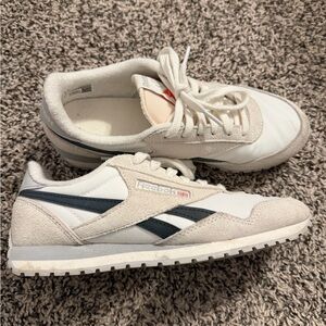 Reebok Classic AZ Sneaker